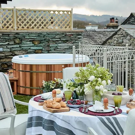The Little Villa *